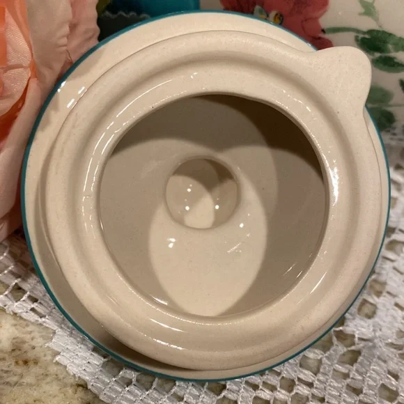 The Pioneer Woman Country Garden Teapot - Picture 4 of 7